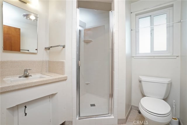 8635 Muller, Downey, CA 90241 — photo 16 of 39