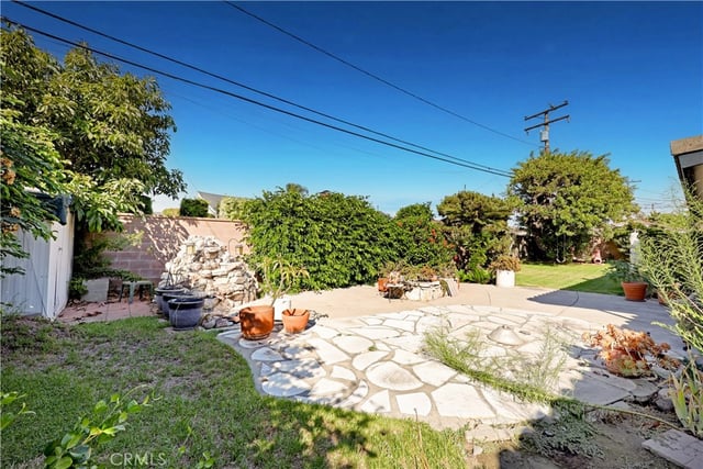8635 Muller, Downey, CA 90241 — photo 32 of 39