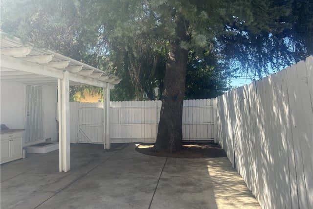 20957 Community, Los Angeles, CA 91304 — photo 14 of 48