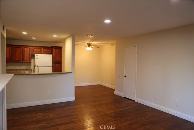 9600 Van Nuys Boulevard 107, Panorama City, CA 91402 — photo 3 of 10