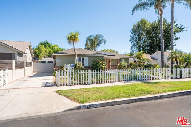 7426 Caldus Avenue, Los Angeles, CA 91406 — photo 4 of 66
