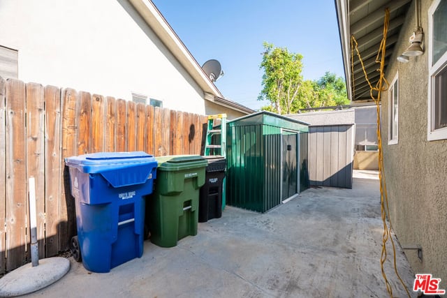 7426 Caldus Avenue, Los Angeles, CA 91406 — photo 52 of 66