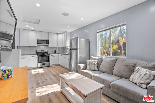 7426 Caldus Avenue, Los Angeles, CA 91406 — photo 55 of 66