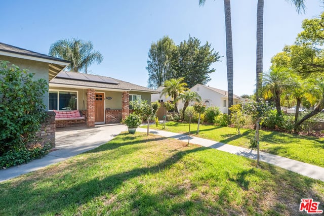 7426 Caldus Avenue, Los Angeles, CA 91406 — photo 8 of 66