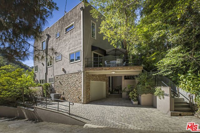 10361 Caribou Lane, Los Angeles, CA 90077 — photo 2 of 57