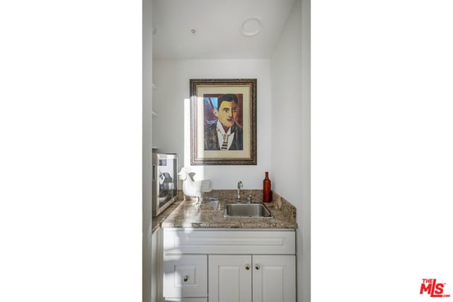 10361 Caribou Lane, Los Angeles, CA 90077 — photo 43 of 57