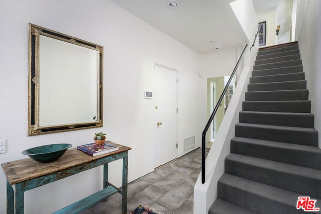 10361 Caribou Lane, Los Angeles, CA 90077 — photo 7 of 57