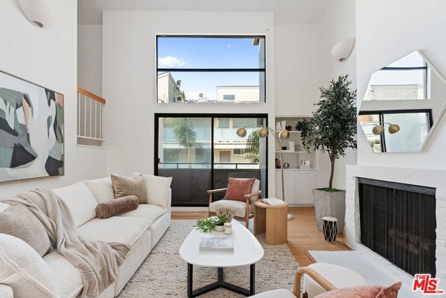 11 Mast Street B, Los Angeles, CA 90292 — photo 9 of 40