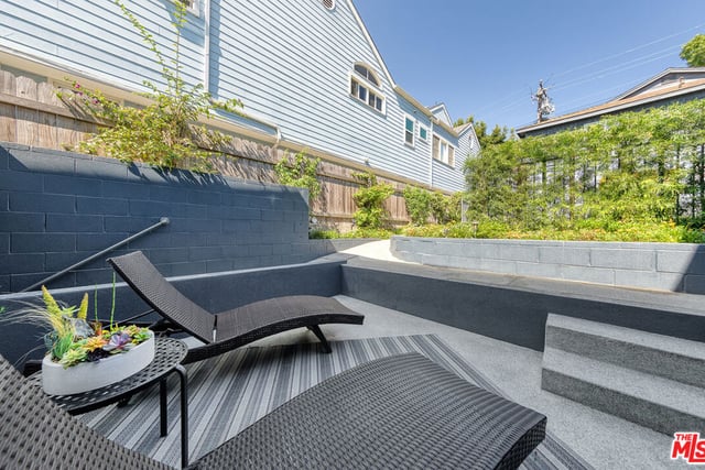 1014 Pier Avenue, Santa Monica, CA 90405 — photo 21 of 30