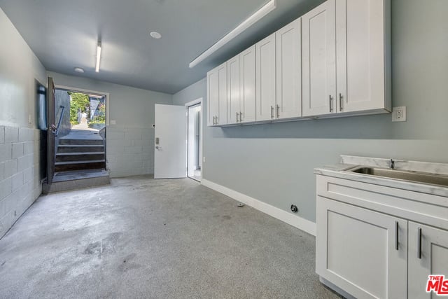 1014 Pier Avenue, Santa Monica, CA 90405 — photo 28 of 30