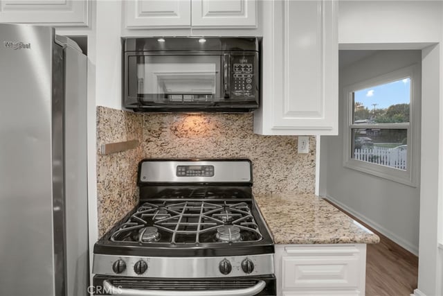 22432 Berdon Street, Woodland Hills, CA 91367 — photo 13 of 75