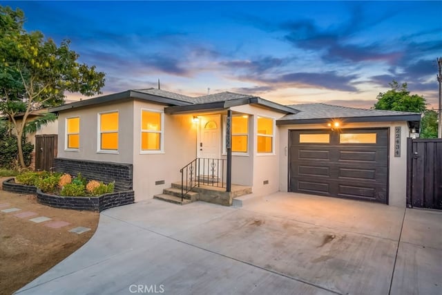 22432 Berdon Street, Woodland Hills, CA 91367 — photo 3 of 75