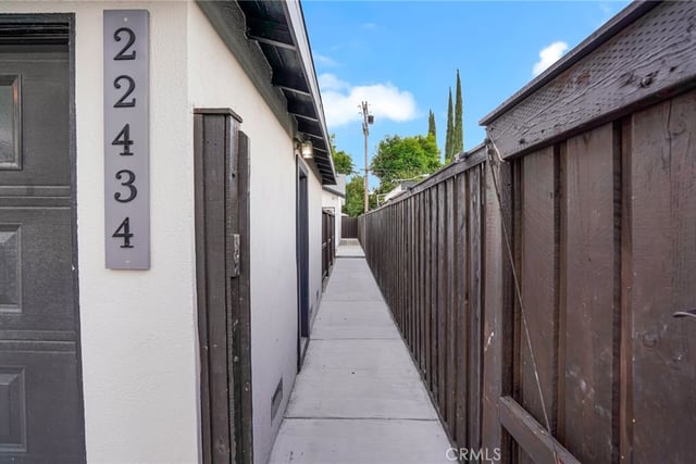 22432 Berdon Street, Woodland Hills, CA 91367 — photo 36 of 75