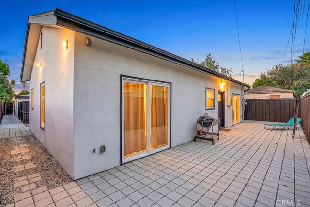22432 Berdon Street, Woodland Hills, CA 91367 — photo 40 of 75
