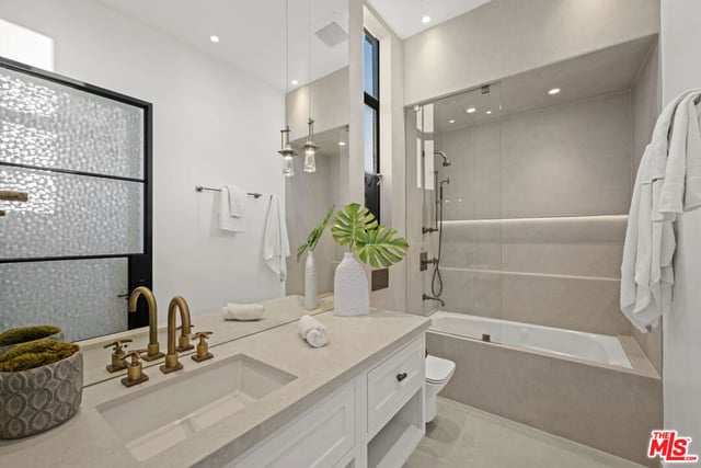 745 Sunset Avenue, Venice, CA 90291 — photo 28 of 53