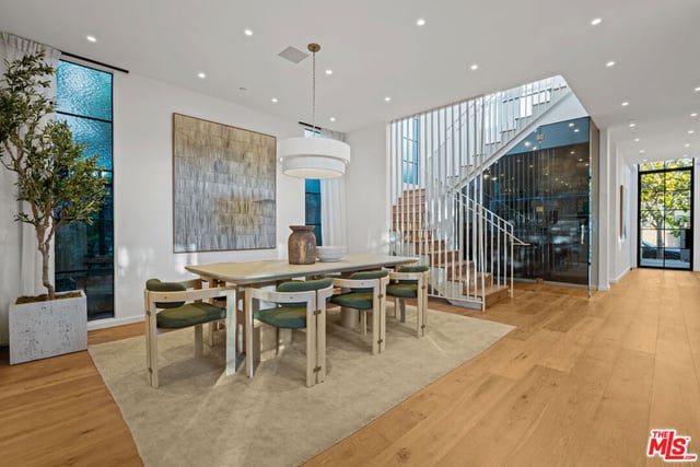 745 Sunset Avenue, Venice, CA 90291 — photo 9 of 53