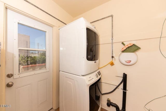 833 N Ridgewood Place, Los Angeles, CA 90038 — photo 11 of 20