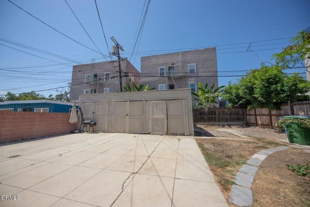 833 N Ridgewood Place, Los Angeles, CA 90038 — photo 19 of 20