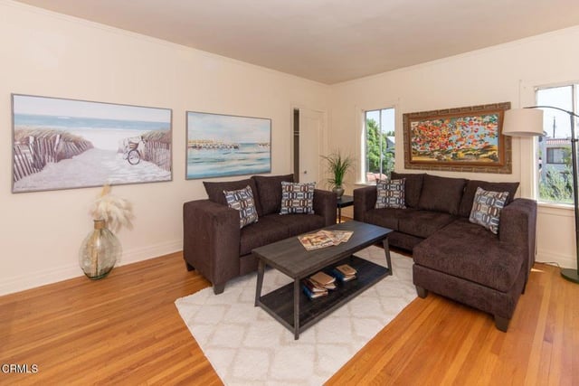 833 N Ridgewood Place, Los Angeles, CA 90038 — photo 2 of 20