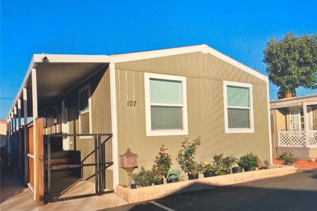 7560 Woodman 107, Van Nuys, CA 91405 — photo 6 of 6