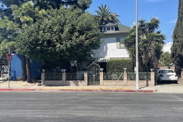 1125 W 22nd Street, Los Angeles, CA 90007 — photo 2 of 19