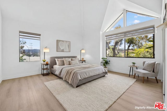 1754 11th Street 101, Santa Monica, CA 90404 — photo 31 of 50