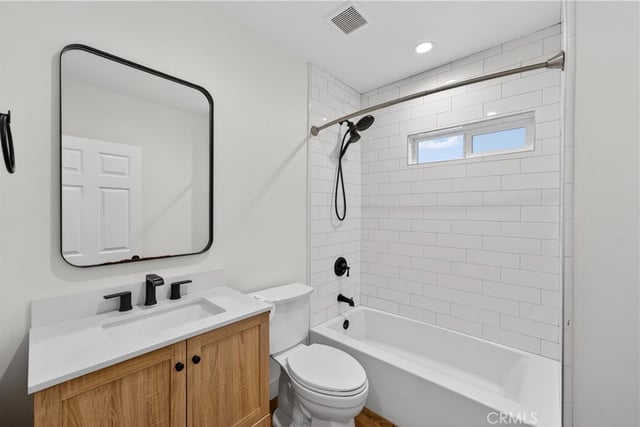 3538 London, Los Angeles, CA 90026 — photo 29 of 36