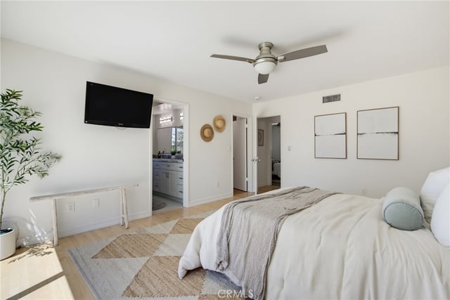 4715 Burgundy Road, Woodland Hills, CA 91364 — photo 17 of 34