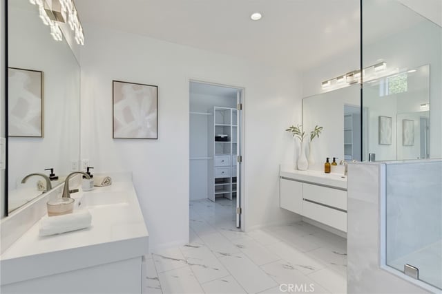 4715 Burgundy Road, Woodland Hills, CA 91364 — photo 8 of 34