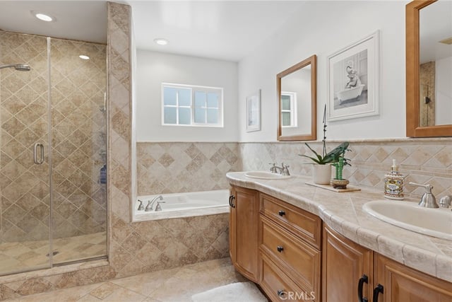 22702 Califa Street, Woodland Hills, CA 91367 — photo 27 of 47