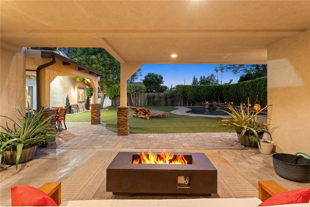 22702 Califa Street, Woodland Hills, CA 91367 — photo 39 of 47