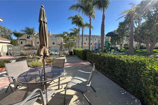 2825 Plaza Del Amo 102, Torrance, CA 90503 — photo 58 of 65