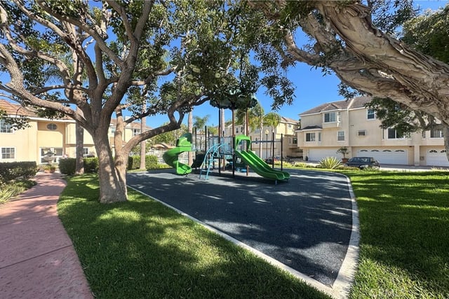 2825 Plaza Del Amo 102, Torrance, CA 90503 — photo 61 of 65