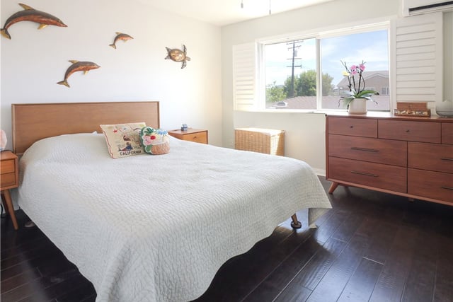 453 Almond Avenue 6, Long Beach, CA 90802 — photo 18 of 35