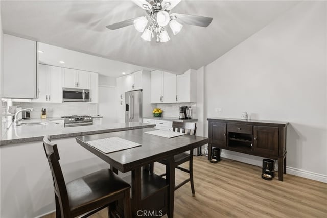 2277 Workman, Simi Valley, CA 93063 — photo 15 of 31