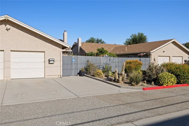 2277 Workman, Simi Valley, CA 93063 — photo 30 of 31