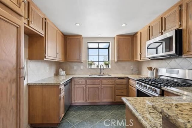 18215 Flynn 124, Canyon Country, CA 91387 — photo 20 of 60