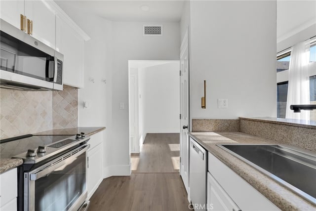 7632 Topanga Canyon 110, Canoga Park, CA 91304 — photo 9 of 30