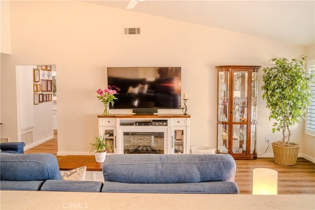 38011 Village 38, Camarillo, CA 93012 — photo 11 of 59