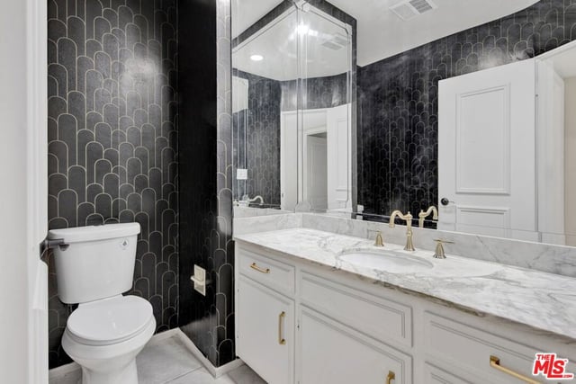 16608 Park Lane Circle, Los Angeles, CA 90049 — photo 19 of 47