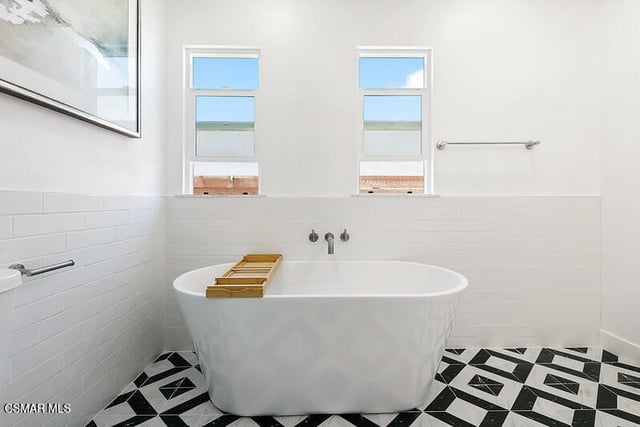 2958 Bl West Boulevard, Los Angeles, CA 90016 — photo 22 of 34