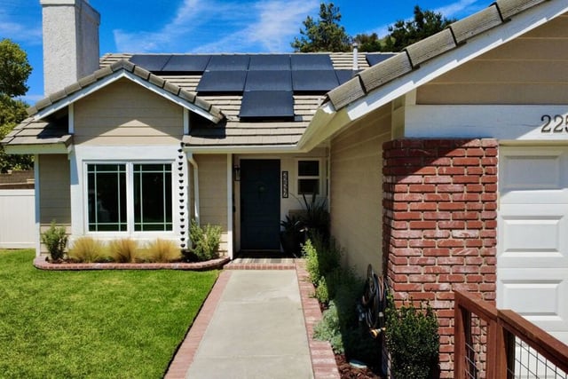 22537 Cardiff Drive, Santa Clarita, CA 91350 — photo 27 of 32