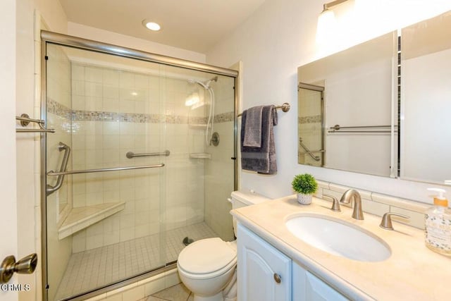 8645 Twin Rivers Drive, Ventura, CA 93004 — photo 11 of 18