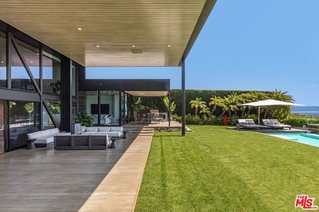630 Clinton Place, Beverly Hills, CA 90210 — photo 14 of 37