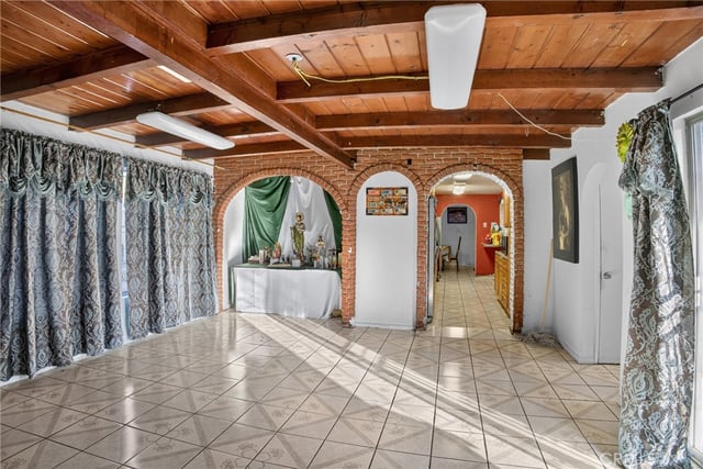 13303 Pierce, Pacoima, CA 91331 — photo 12 of 46