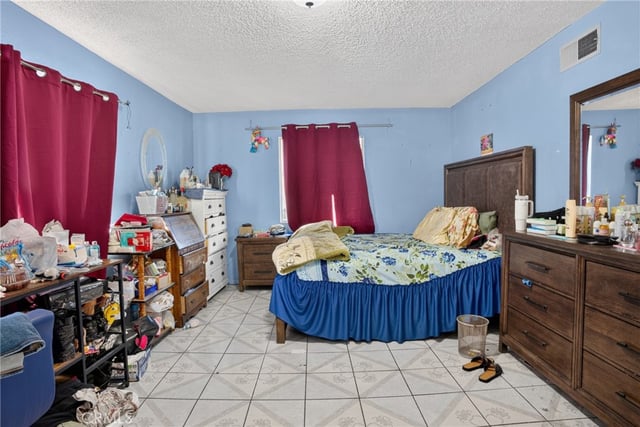 13303 Pierce, Pacoima, CA 91331 — photo 37 of 46