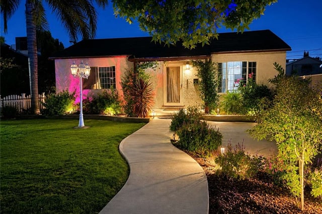 6313 Willowcrest Avenue, North Hollywood, CA 91606 — photo 4 of 25