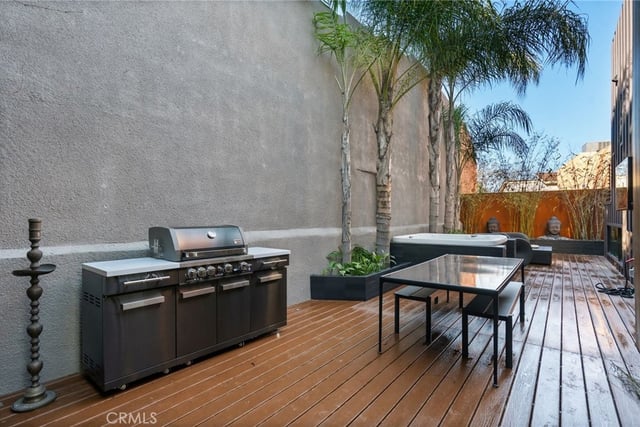 3601 Dixie Canyon Place, Sherman Oaks, CA 91423 — photo 32 of 47