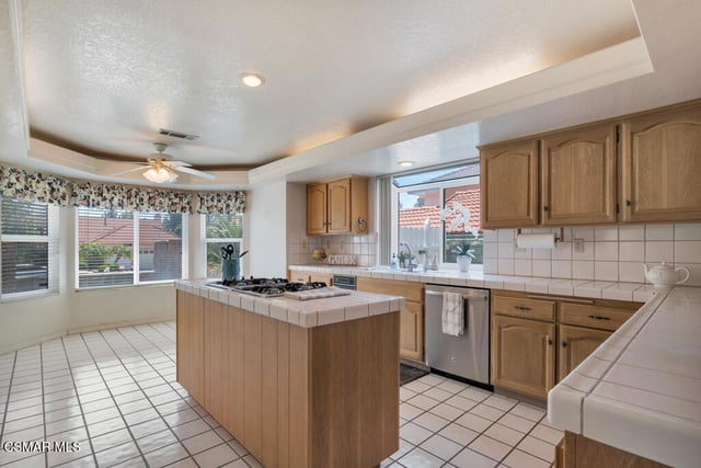 5339 Seneca Place, Simi Valley, CA 93063 — photo 20 of 74