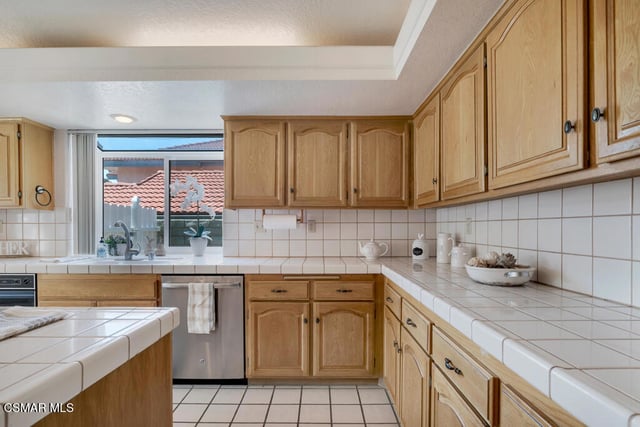 5339 Seneca Place, Simi Valley, CA 93063 — photo 21 of 74